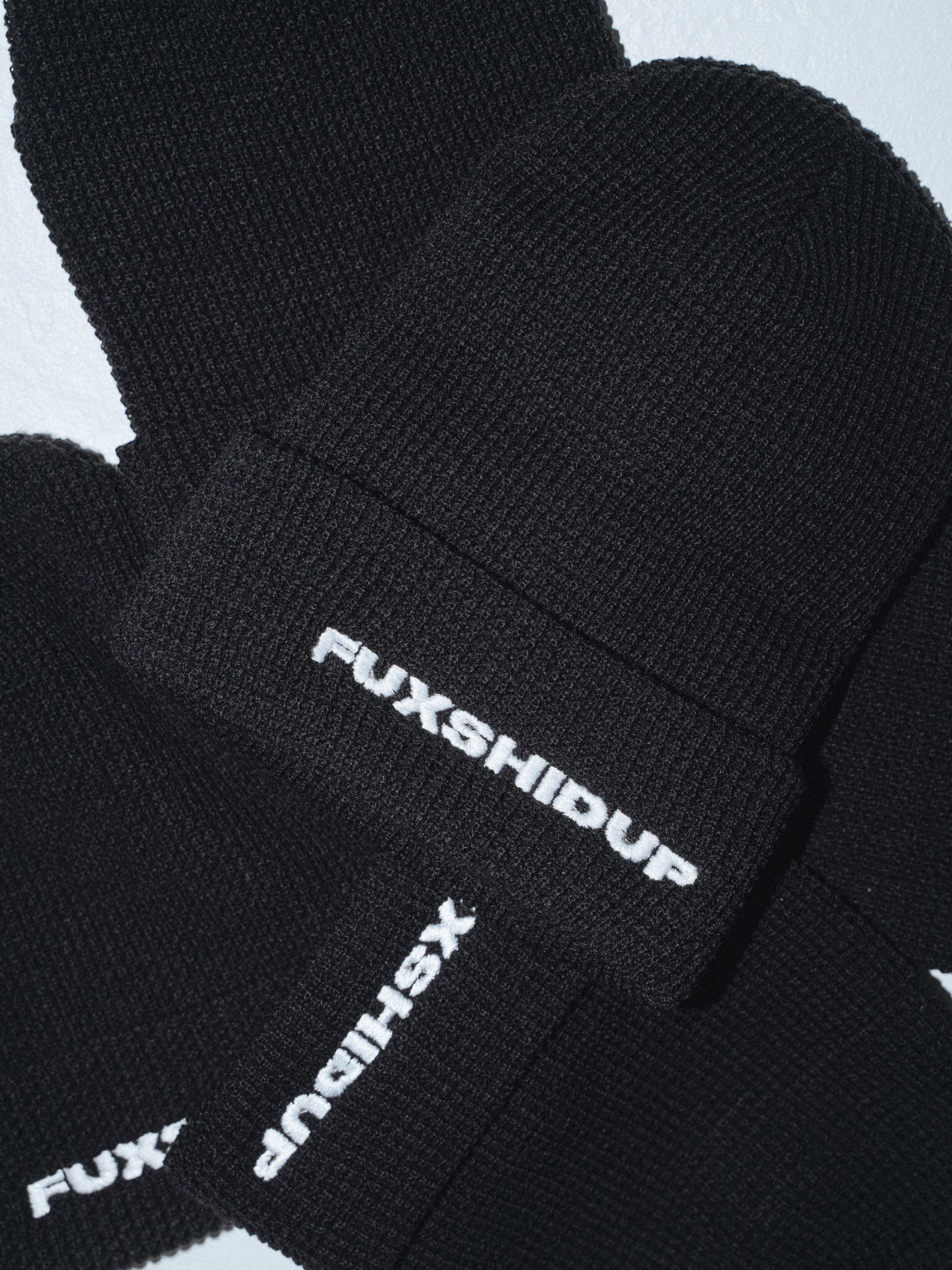 FUXSHIDUP Beanie